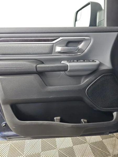 2022 Ram 1500 Big Horn Crew Cab 4x4 57 Box