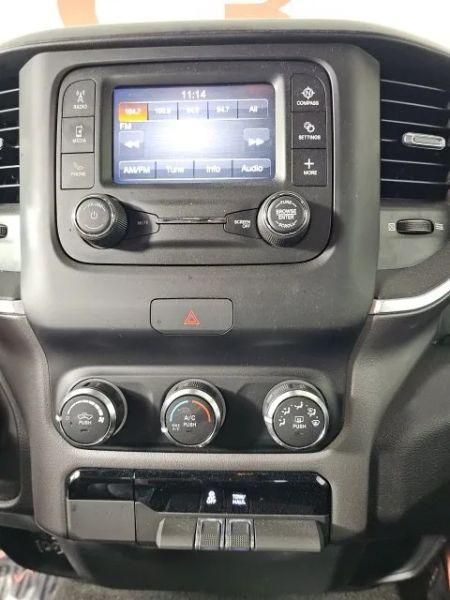 2022 Ram 1500 Big Horn Crew Cab 4x4 57 Box