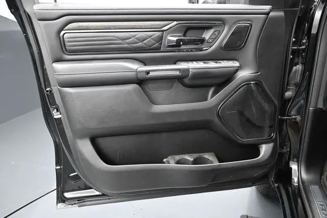 2025 Ram 1500 Limited Crew Cab 4x4 57 Box