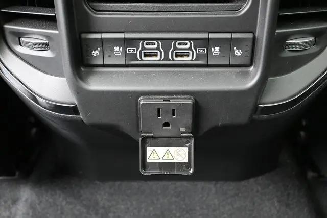 2025 Ram 1500 Limited Crew Cab 4x4 57 Box
