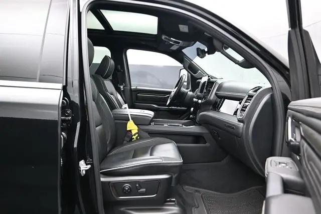 2025 Ram 1500 Limited Crew Cab 4x4 57 Box