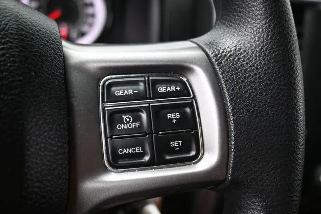 2024 Ram 1500 Classic Warlock Crew Cab 4x4 57 Box
