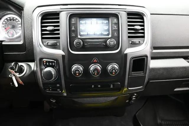 2024 Ram 1500 Classic Warlock Crew Cab 4x4 57 Box