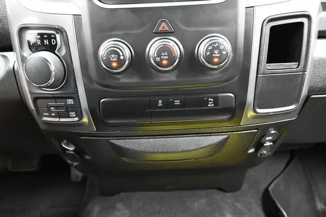 2024 Ram 1500 Classic Warlock Crew Cab 4x4 57 Box