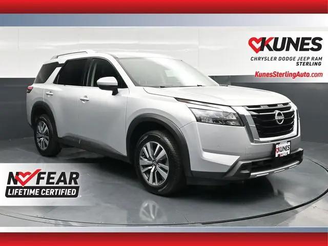 2025 Nissan Pathfinder SL FWD for sale in Sterling, IL