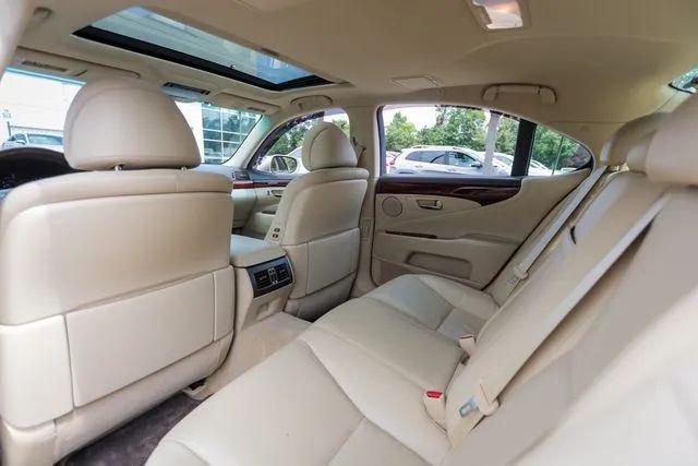 2010 Lexus LS 460 460
