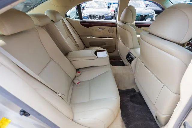 2010 Lexus LS 460 460