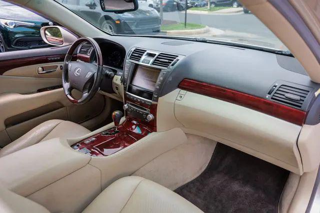 2010 Lexus LS 460 460