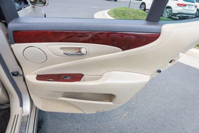 2010 Lexus LS 460 460