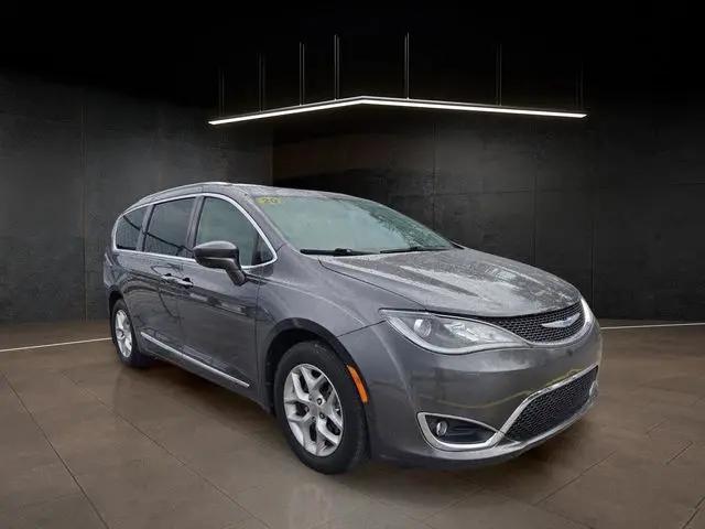 2020 Chrysler Pacifica Touring L Plus for sale in Saint Petersburg, FL