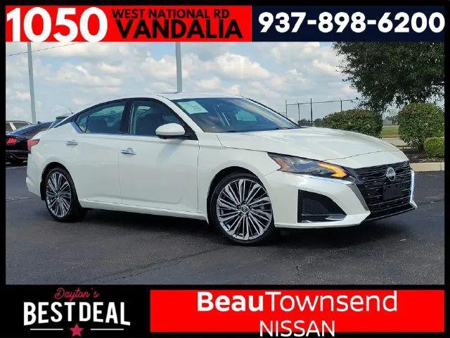2023 Nissan Altima SL FWD for sale near Vandalia, OH