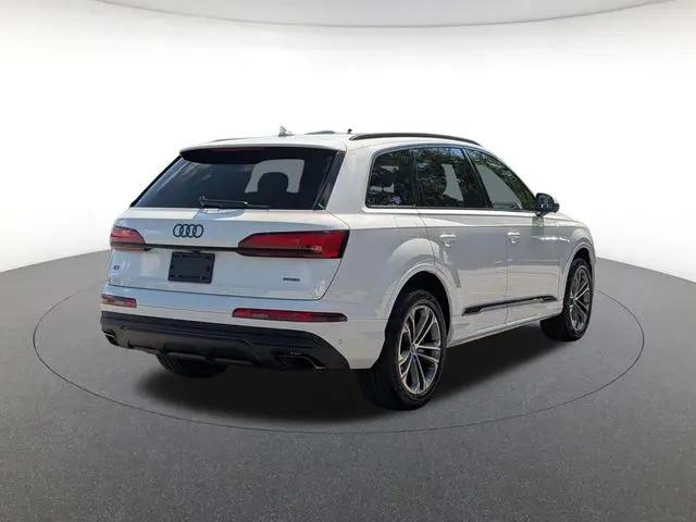 2026 Audi Q7 Premium 45 TFSI quattro tiptronic
