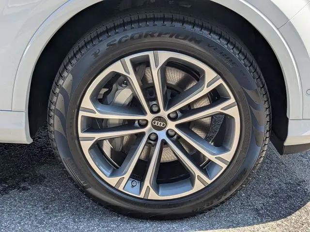 2026 Audi Q7 Premium 45 TFSI quattro tiptronic