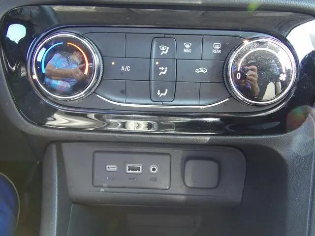 2021 Buick Encore GX FWD Preferred