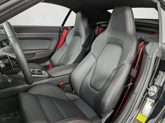 2026 Porsche 911 Carrera 4S