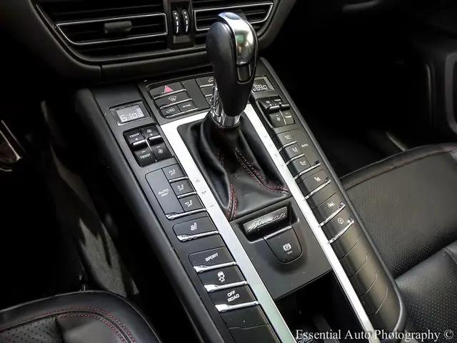 2021 Porsche Macan S