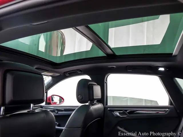 2021 Porsche Macan S