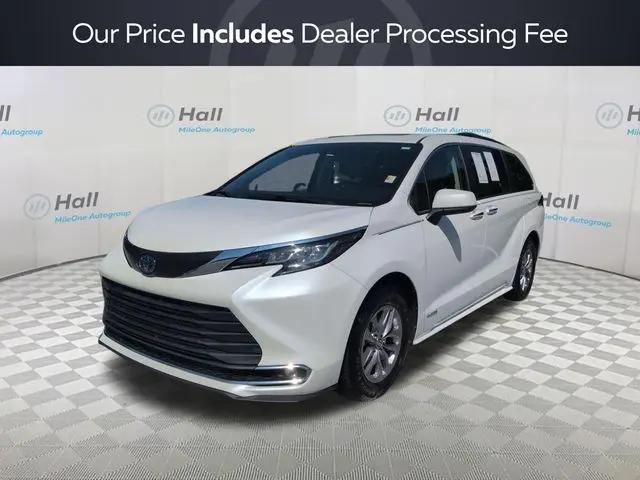 2021 Toyota Sienna XLE for sale in Elizabeth City, NC