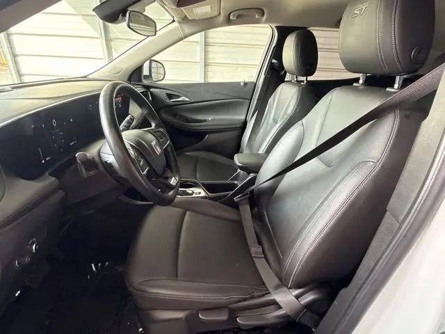 2024 Buick Encore GX Sport Touring FWD