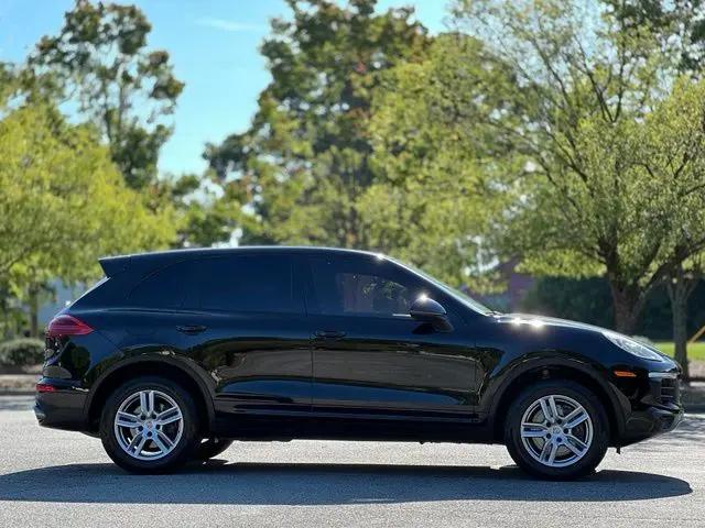2016 Porsche Cayenne Cayenne
