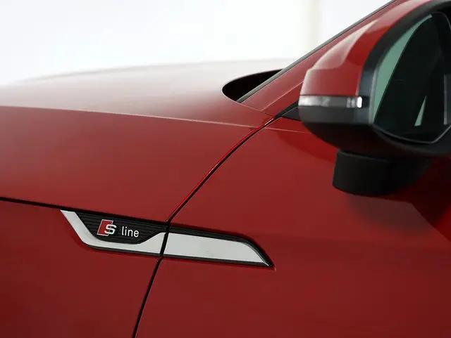 2025 Audi A5 Sportback Premium 45 TFSI S line quattro S tronic