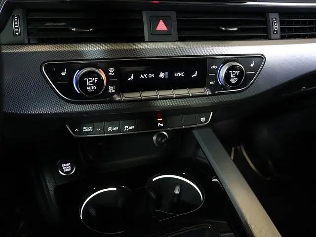 2025 Audi A5 Sportback Premium 45 TFSI S line quattro S tronic
