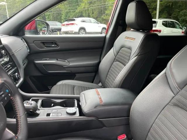2025 Nissan Pathfinder Rock Creek 4WD