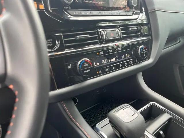 2025 Nissan Pathfinder Rock Creek 4WD