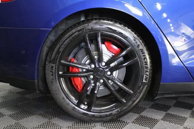 2015 Tesla Model S 70D
