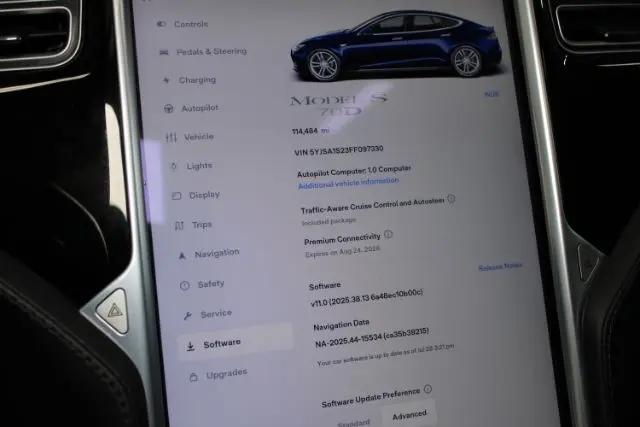 2015 Tesla Model S 70D