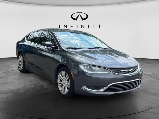 2016 Chrysler 200 Limited
