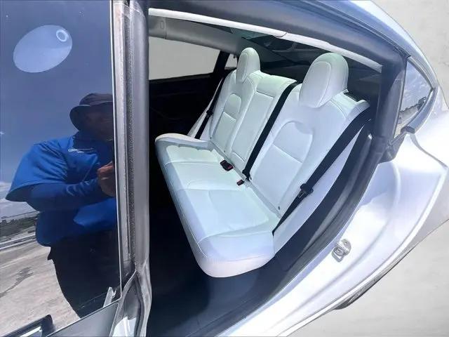 2021 Tesla Model 3 Standard Range Plus Rear-Wheel Drive