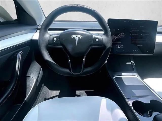 2021 Tesla Model 3 Standard Range Plus Rear-Wheel Drive
