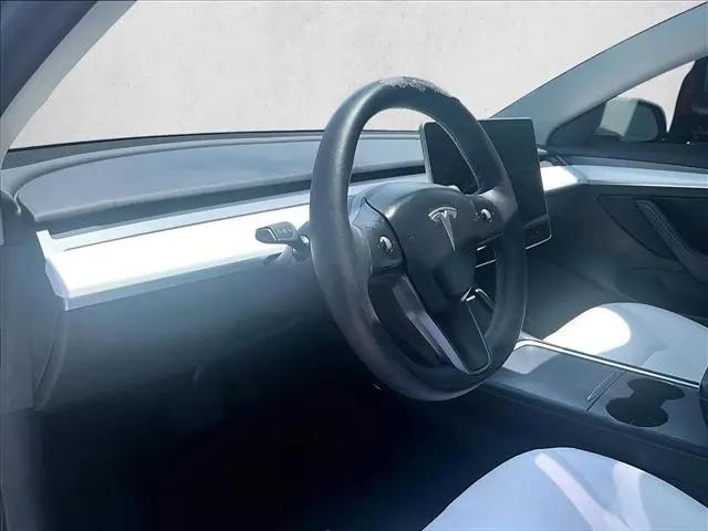 2021 Tesla Model 3 Standard Range Plus Rear-Wheel Drive