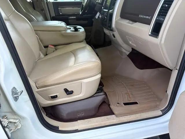 2017 Ram 1500 Laramie Crew Cab 4x4 64 Box