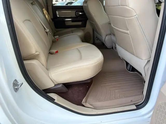2017 Ram 1500 Laramie Crew Cab 4x4 64 Box