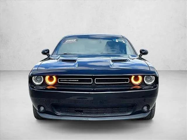 2016 Dodge Challenger SXT Plus