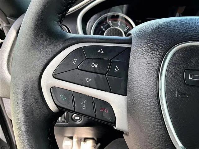 2016 Dodge Challenger SXT Plus