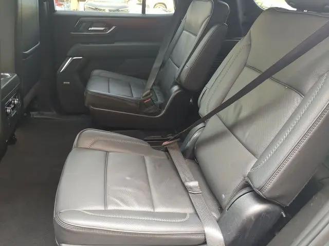 2025 GMC Yukon 4WD Denali