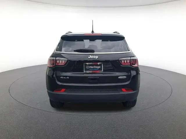 2023 Jeep Compass Latitude Lux FWD