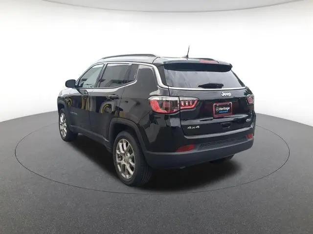 2023 Jeep Compass Latitude Lux FWD