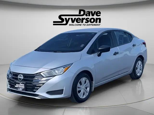 2023 Nissan Versa 1.6 S Xtronic CVT for sale in Albert Lea, MN