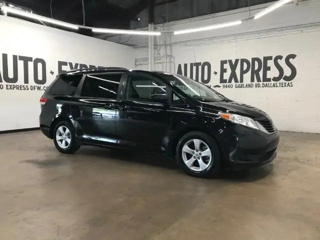 2014 Toyota Sienna LE V6 8 Passenger for sale in Dallas, TX