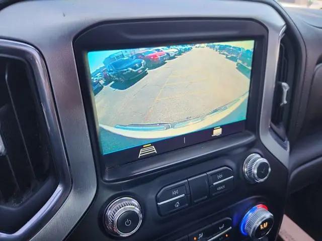 2021 GMC Sierra 1500 4WD Crew Cab Short Box Elevation