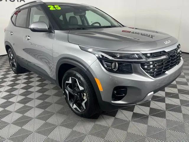 2025 Kia Seltos S for sale in Cedar Falls, IA