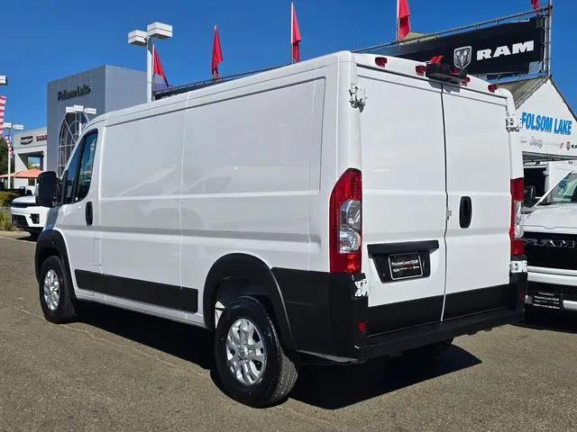 2025 Ram ProMaster 2500 Cargo Van SLT Low Roof 136 WB