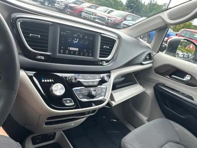 2018 Chrysler Pacifica Touring