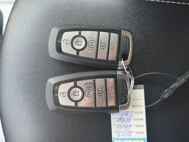 2023 Ford Edge Titanium