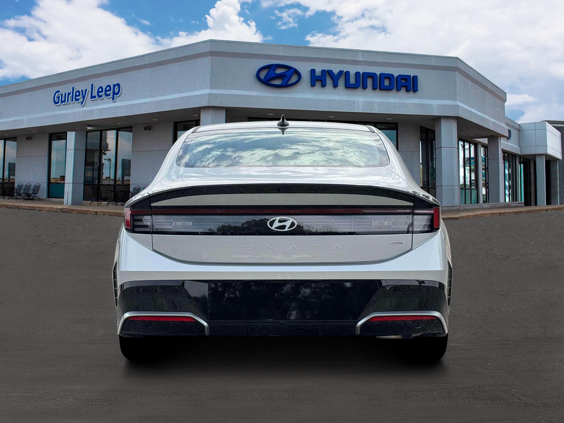 2026 Hyundai Sonata SEL - Photo 6