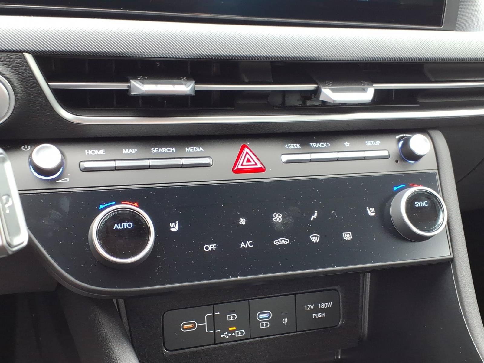 2026 Hyundai Sonata SEL - Photo 16